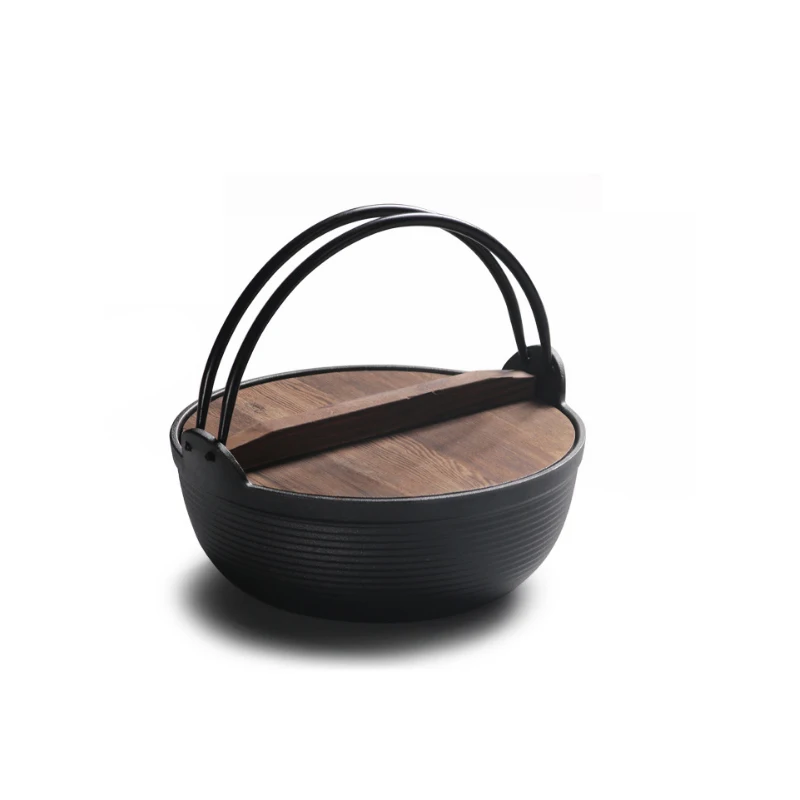 Cast Iron Stew Pot with Wood Cover, Japanese Sukiyaki Stew Pot, Uncoated, Outdoor Field Hanging Pot, 2-3 People Use, 25cm