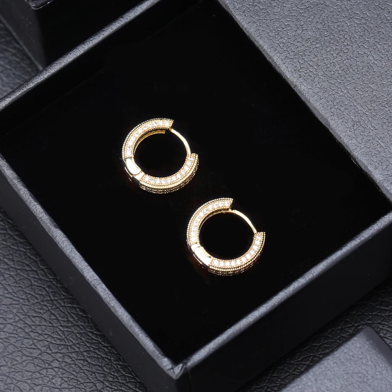 TOPGRILLZ Hip Hop Cubic Zirconia Ice Out Stud Earring Bling Fully Iced CZ Huggie Round Earrings For Men Women Jewelry