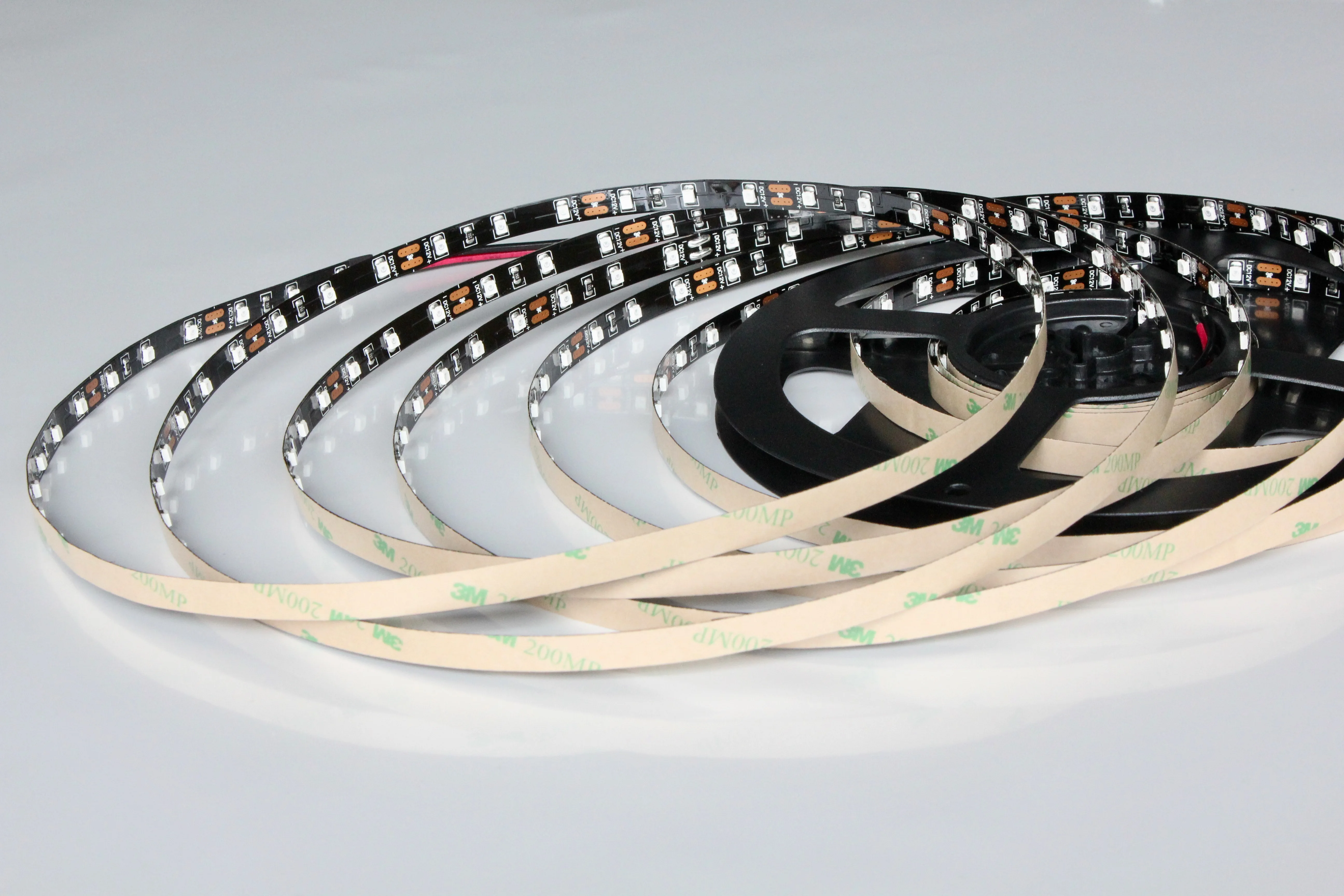 5m a roll/ a lot,  led 3528 strip light,  60pcs led per meter, 12V, black PCB Board