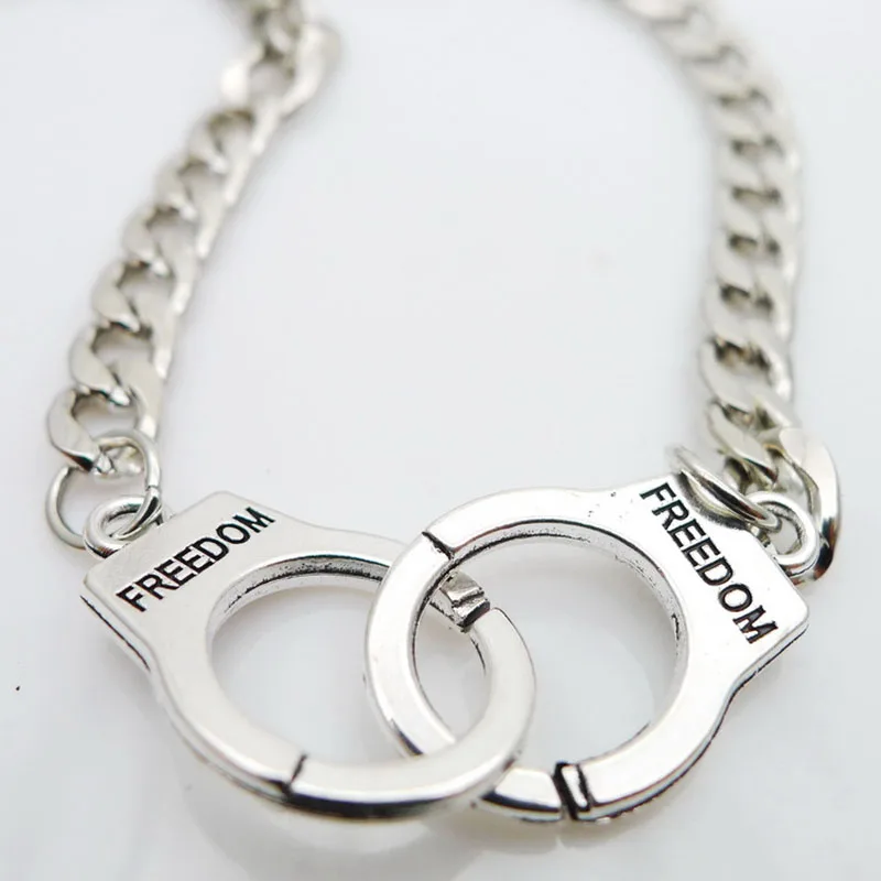 Trendy Stainless Steel Necklace Alloy Men\'s Handcuffs Punk Style Jumping Di Hip Hop Simple Net Red Sweater Chain