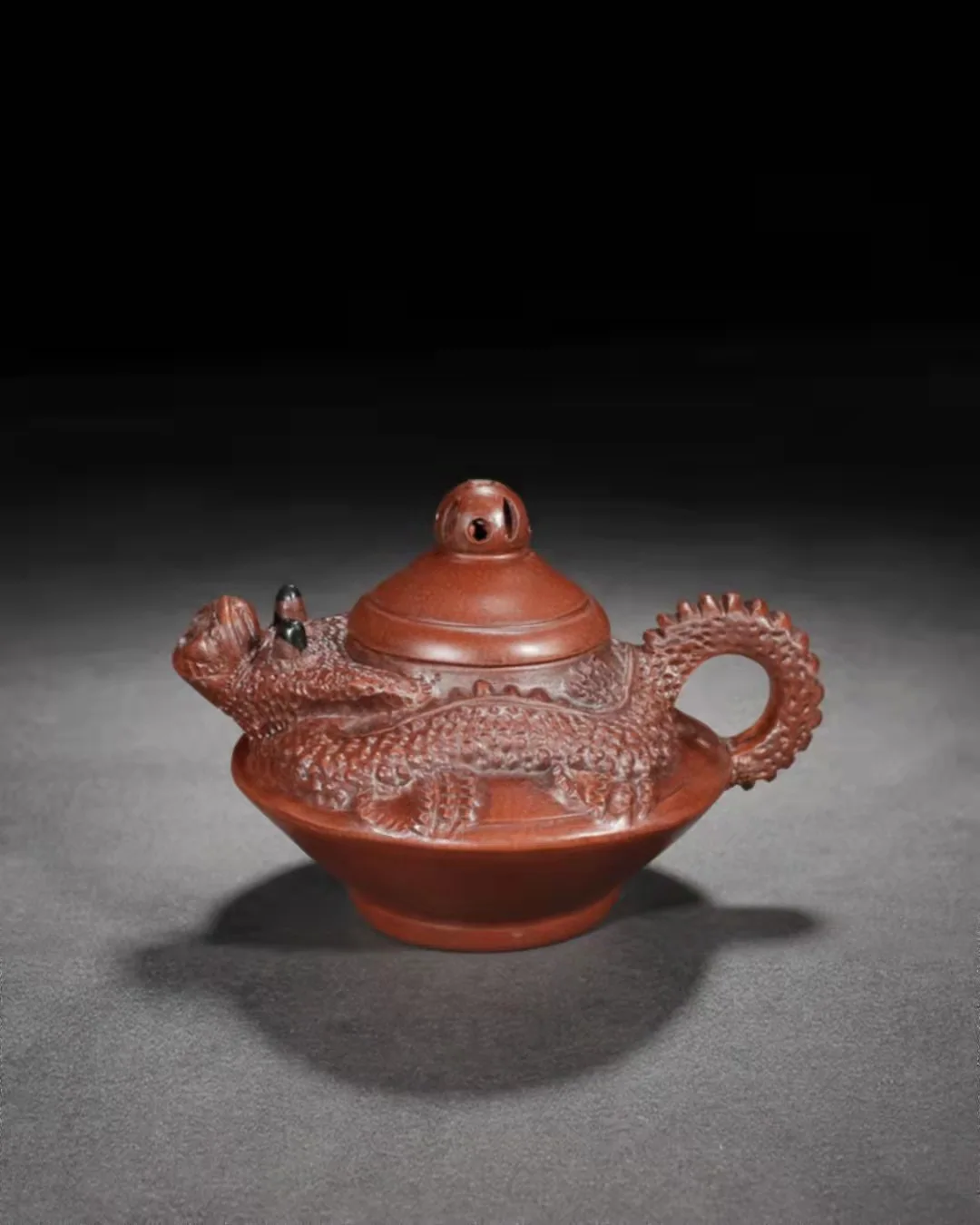 Unique Old Chinese YiXing Handcraft puyple Clay Teapot,Dragon shape, with mark, Free shipping