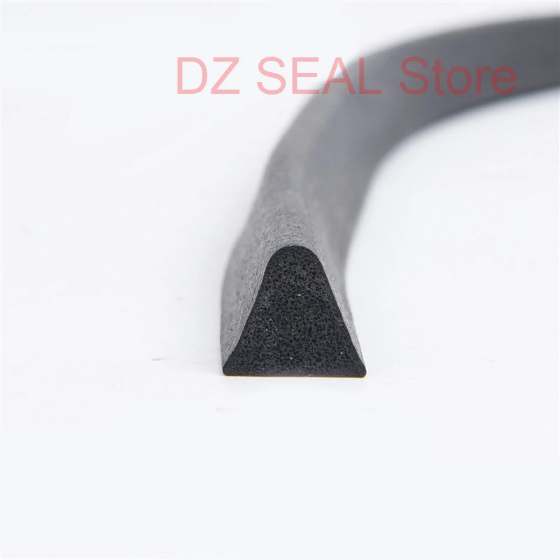 1 Meter triangle rubber foam sealing strip dustproof anti-collision foam bar environmental protection equipment seal