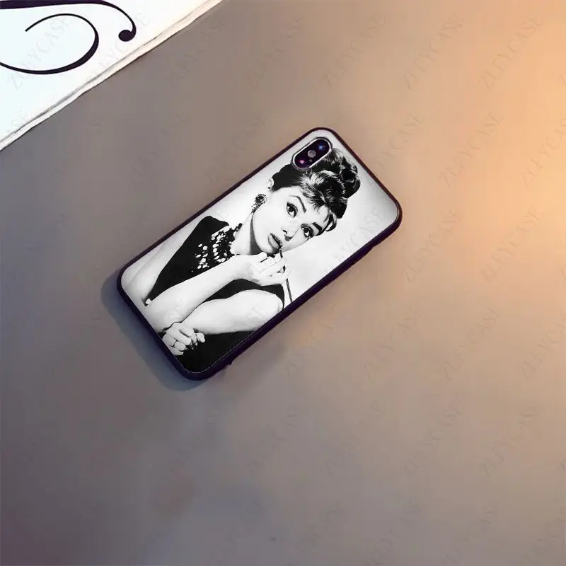 Audrey Hepburn Phone Case Shell For iphone 15pro 11pro 13pro 14pro 12pro xs max 7 8 XR 12mini 15plus 13mini SE 2020 cover