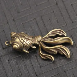 Vintage Brass Mini Goldfish Statue Keychain Pendant Back Hollow Fish Home Office Desk Decoration Ornament Toy Gift