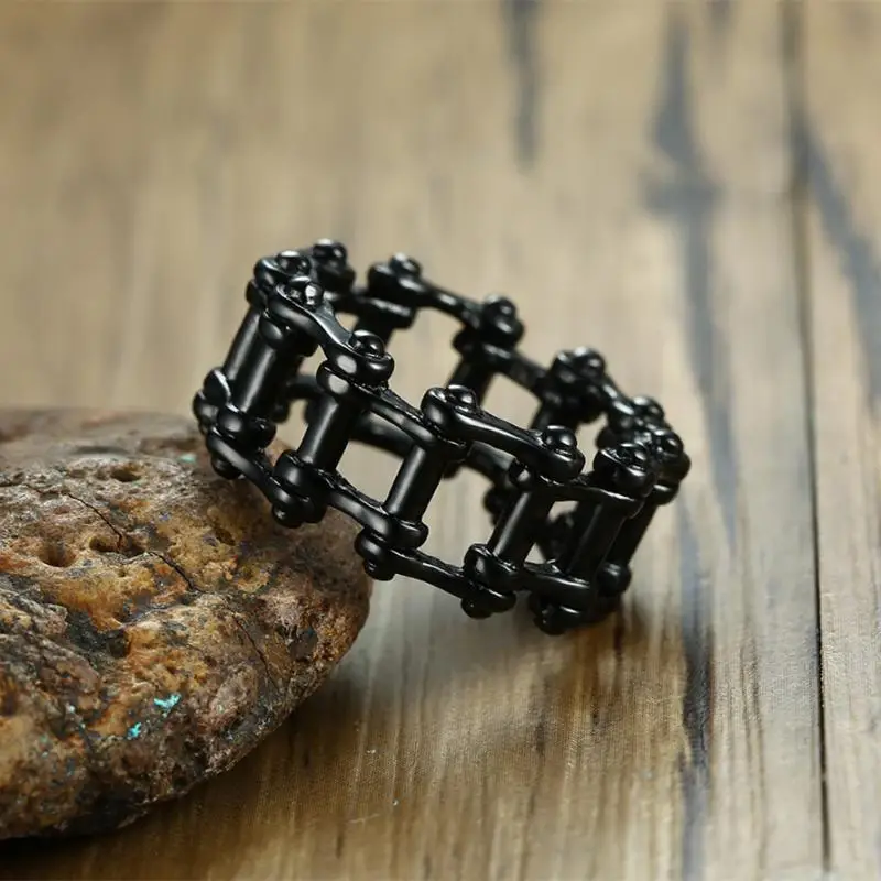 Classic Punk Mechanical Style Simulation Bicycle Chain Metal Domineering Rock Ring for Men Biker Jewelry