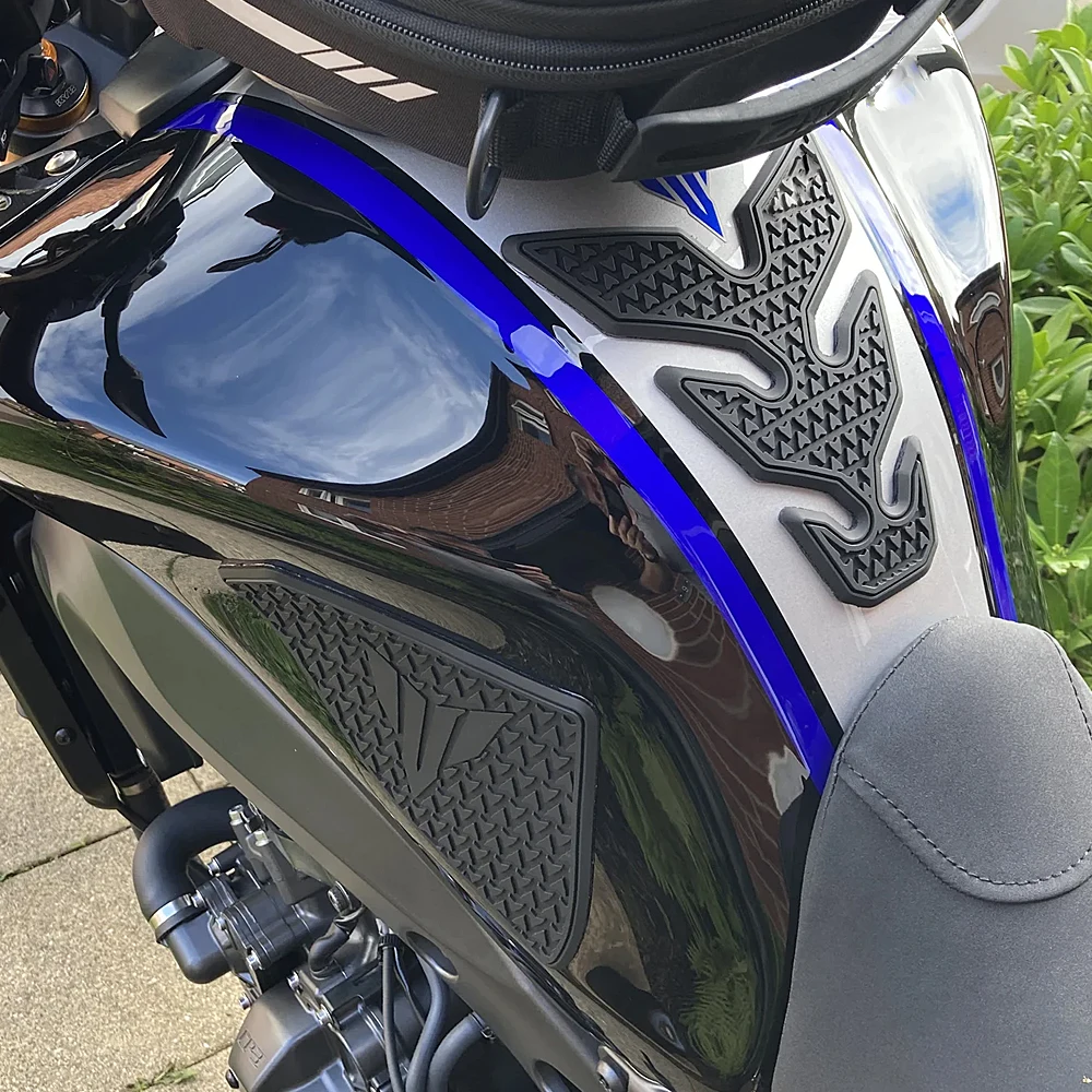 ヤマハ MT-09 MT09 SP 2021 2022 2023 新型バイク用 滑り止め サイド 燃料タンク ステッカー 防水パッド ゴム MT 09 SP