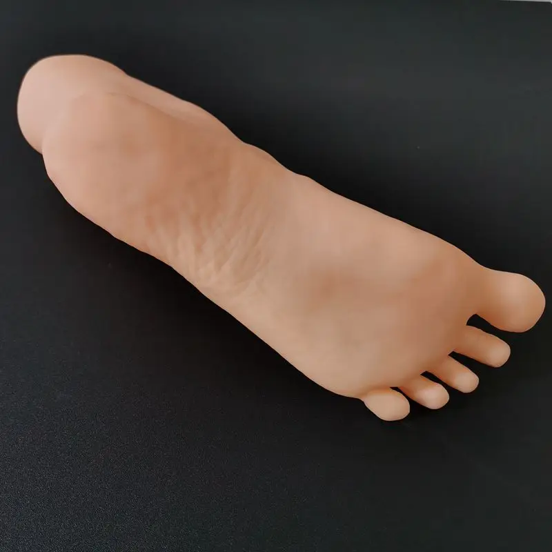 1 Pair Of Simulated And Beautiful Female Foot Model PVC Soft Rubber Hollow Foot Model Showing Footwear And Socks With Separated