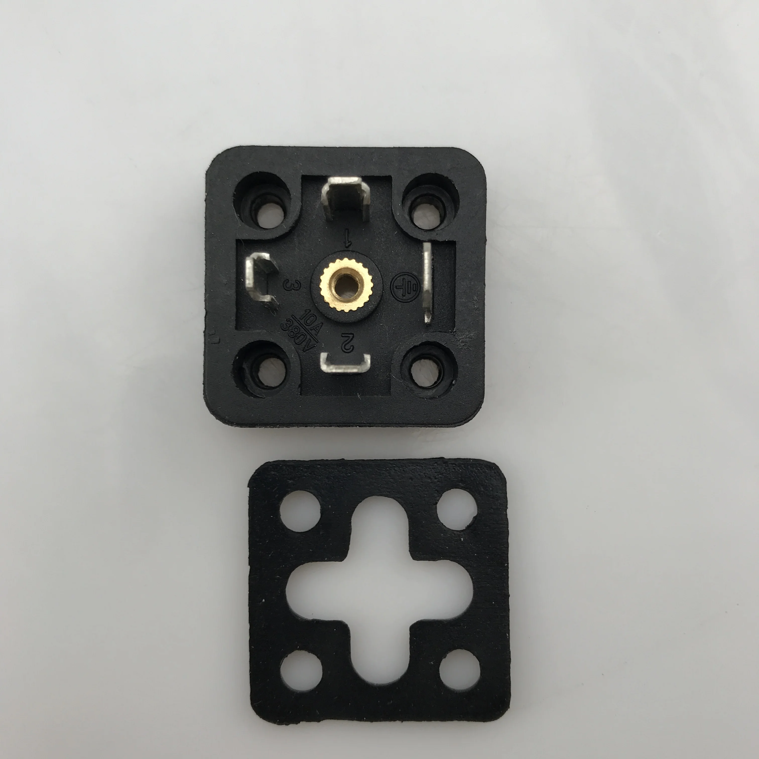 DIN43650A three-core four-core junction box base solenoid valve coil