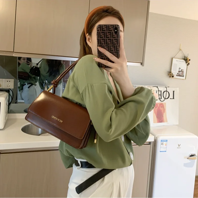 Luxury Designer Women Pure Color Shoulder Underarm Bag Fashion Casual Ladies Hasp Small Purse Top-handle Handbag for Women Trend