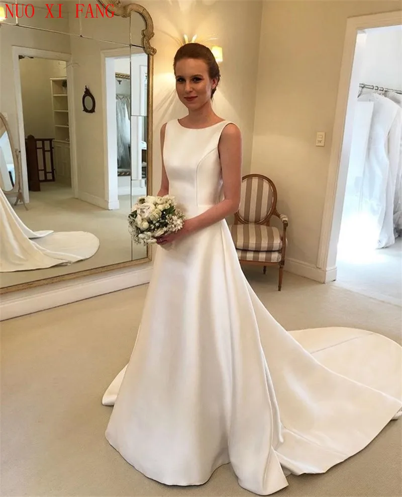 2022 günstigste Boho A-line Jewel Backless Hochzeit Kleid Sweep Zug Satin Braut Kleid Bogen Auf Zurück Land Hochzeit Braut Kleider