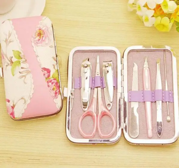 50sets 7 in 1 Rattan Flower Printing Nail Clipper Scissor Kit Woman Pedicure Manicure Set Wedding Favors Gifts