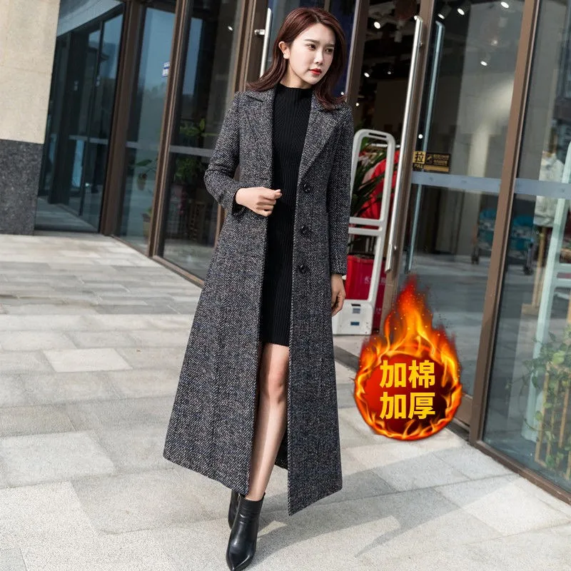 Fall / winter 2021 new Korean Plaid woolen coat for women with cotton thickened suit collar over the knee long slim women's long