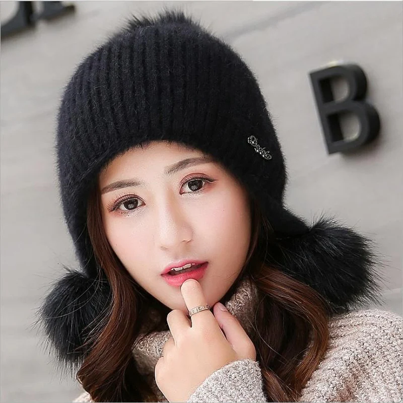 Simple Girl Thicken Ski Snow Cap New Fashion Fur PomPoms Winter Wool Women Beanie Hats Female Skullies Warm Knit Hat Set