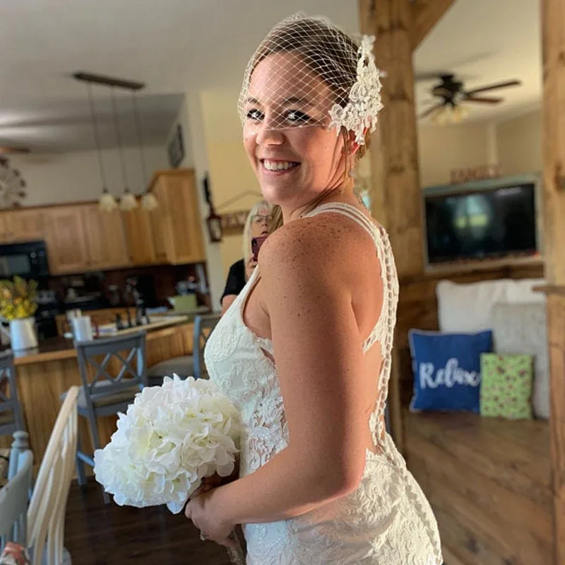 Voile de mariée blanc en dentelle à une couche, accessoire de coiffure de mariée, avec perles, pour femmes élégantes, fascinateur avec peigne