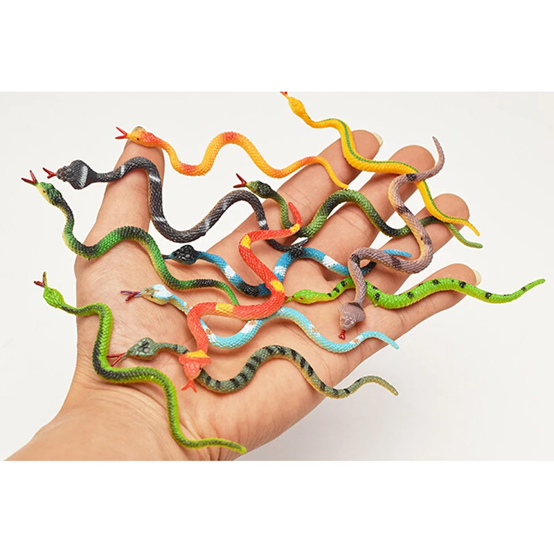 

12Pcs High Simulation Toy Plastic Snake Model Funny Scary Snake Kids Gag Prank Funny Favor Toys Halloween Prank Prop For Decor