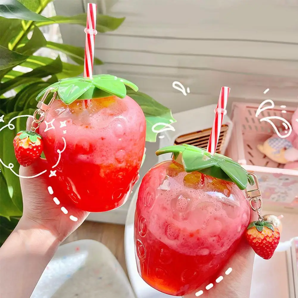 

500ml Strawberry Straw Cup Cute Summer Portable Plastic Cup Cartoon Girls Student Kids Drinking Bottle for Home waterbottle