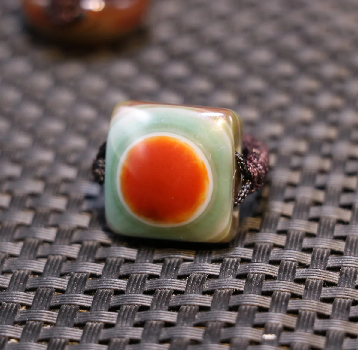 Magic Power Tibetan Colorful Agate Heaven Eye Bead Hand Knitted Finger Ring Totem Amulet UPD01F06 From tmestown Sauces Top Grade