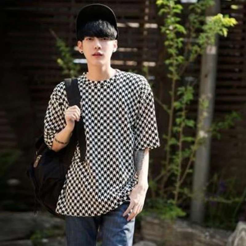 

New fashion houndstooth five-point sleeve round neck T-shirt personality Han Fan Chao men TEE large size men's men's