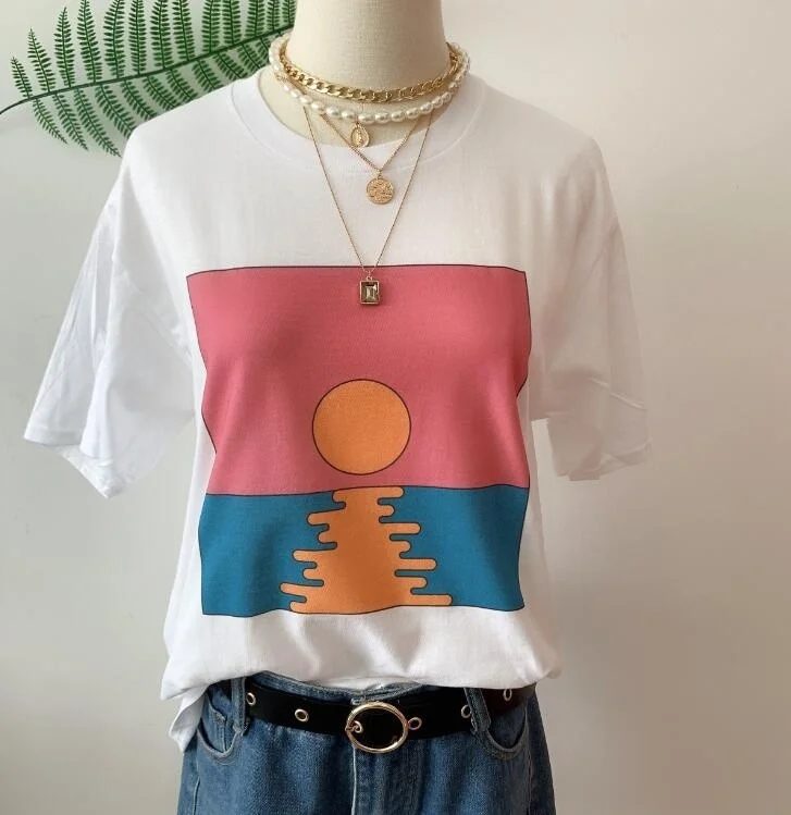 

sunfiz HJN Dream Morning Women Sunrise Over The Ocean T-Shirt Women Retro Style Aesthetic Art Tee Cute Summer Tops