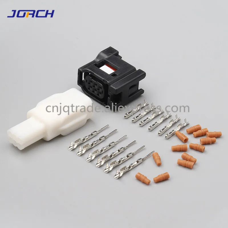 

6 pin Sumitomo 6pin male female Reversing radar probe auto connector for Toyota RAV4 Corolla 6188-0706 6189-1142