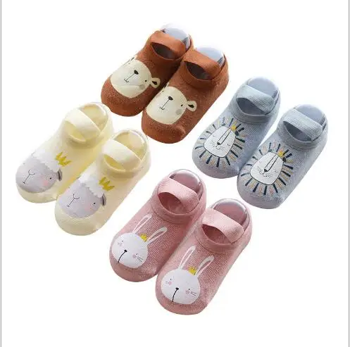 2 Pairs Spring and autumn new baby floor socks cartoon printing baby socks children\'s non-slip toddler footwear