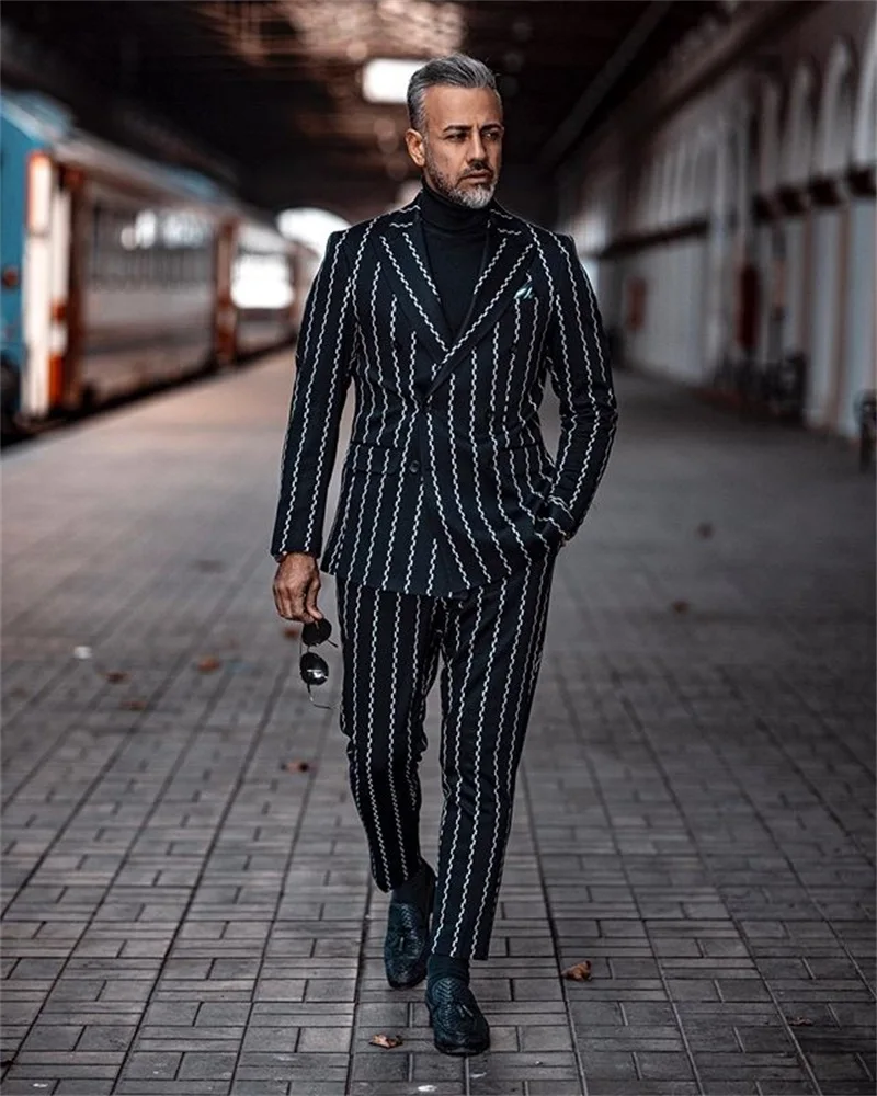 Striped Wedding Suits for Men Peaked Lapel Evening Party Prom Suits Custom Made Slim Fit Casual Best Men Tuxedos 2 Pieces