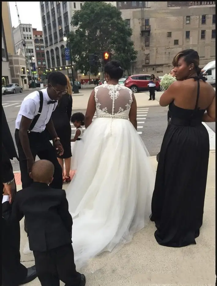 Vestido de novia de corte A con cuello redondo, con encaje apliques de cristal, cintura de talla grande, vestidos de boda hechos A medida