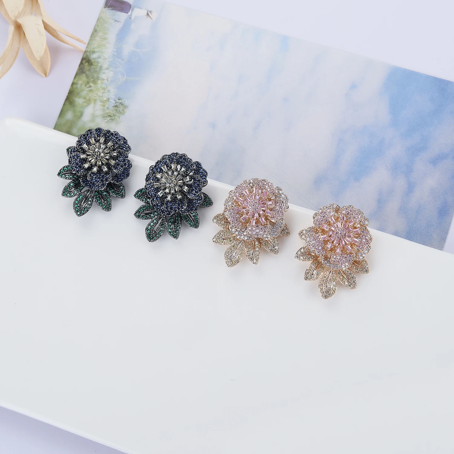 Cubic Zircon CZ Flower Earrings for Wedding Bride Crystals Earring Women Girl Birthday Party Jewelry CE11361