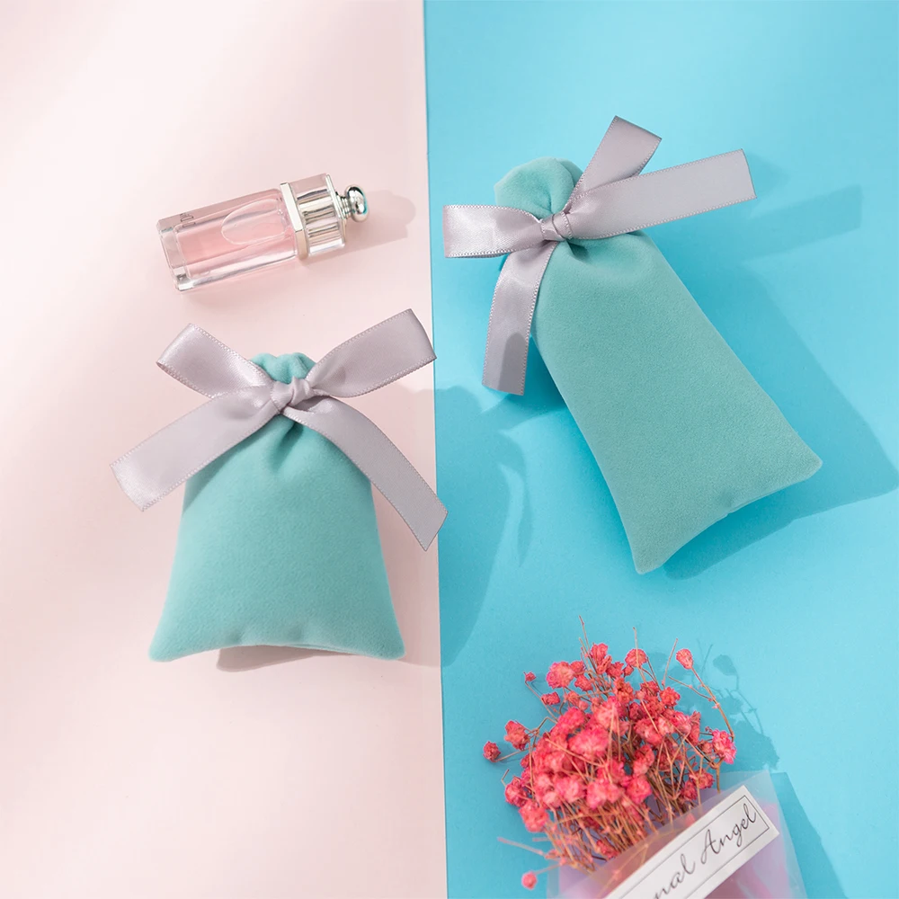 50 Ribbon Velvet Gift Bag Jewelry Packaging Custom Drawstring Pouch Lipstick Eyelashes Wedding Party Makeup Bags Wrapping Supply