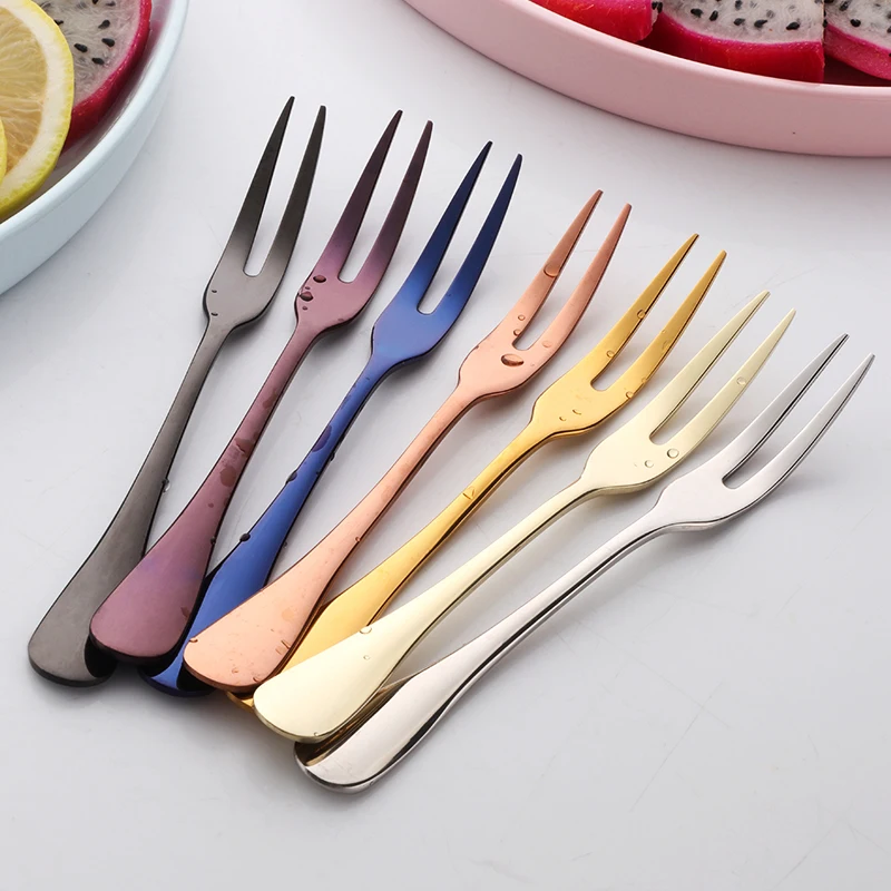 2 Pcs Fruit Fork Luxury Stainless Steel Gold Cake Dessert Forks Lovely Mini Fork Used For Cake in Party Snail Fork Restaurant