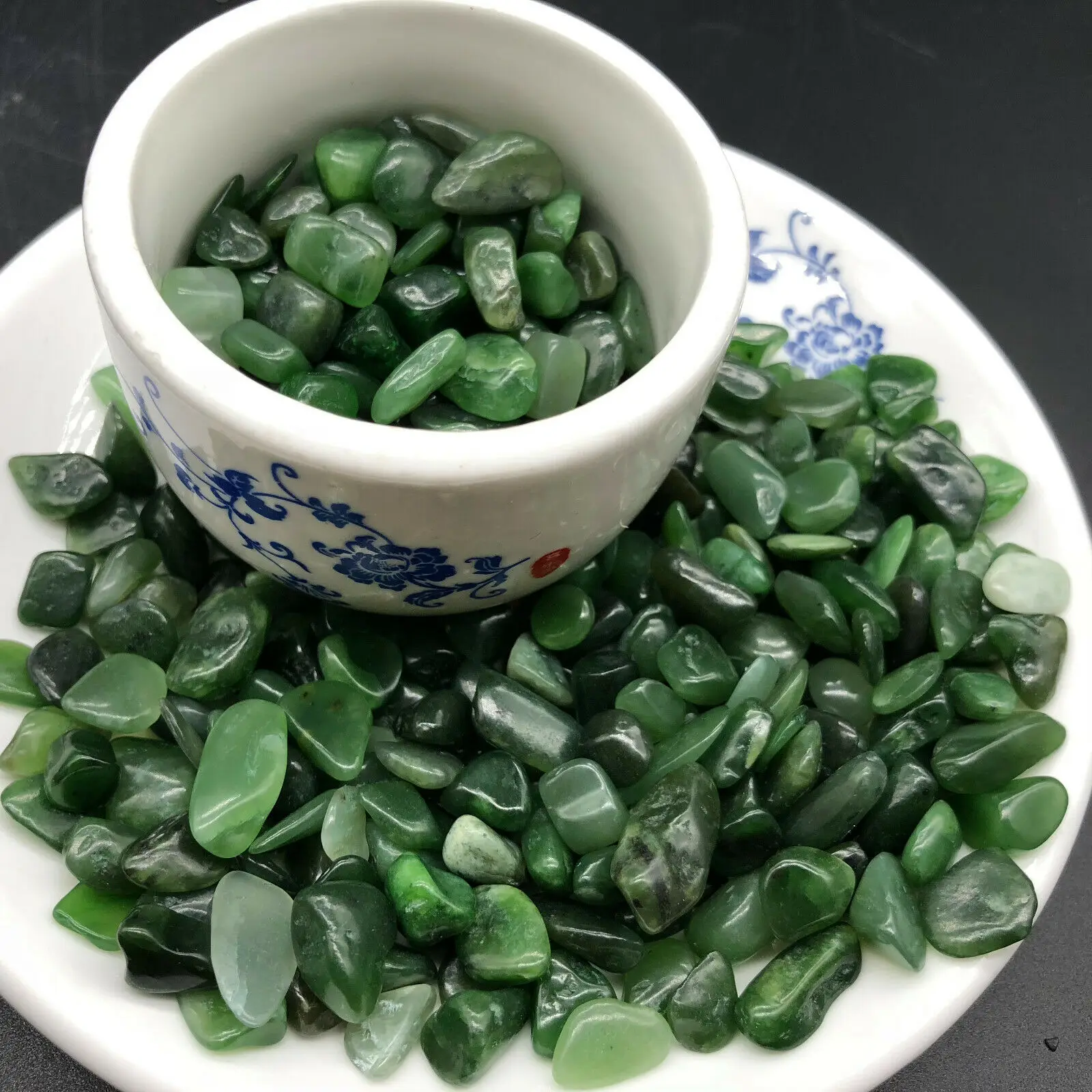 Green jade tumbled stone cuarzos piedras naturales mineral crystals healing gemstones reiki feng shui cristais decoration