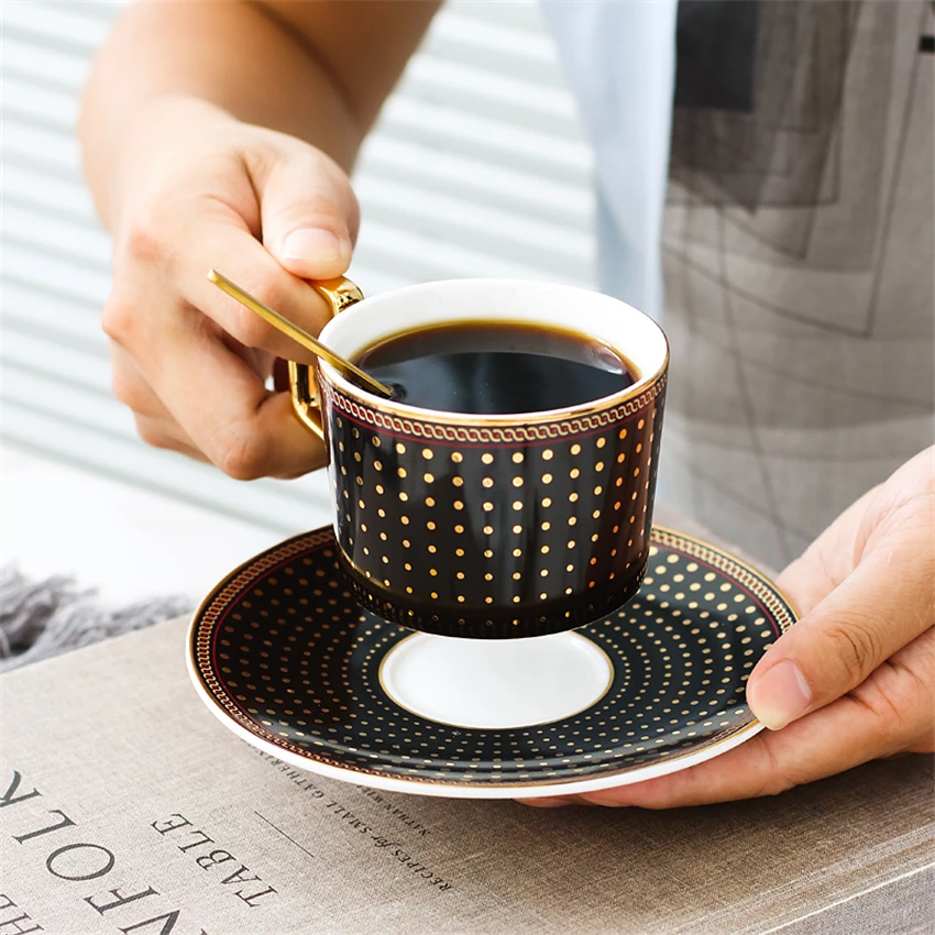 England Coffee Cup Vintage Ceramic Cups And Saucers Set Europe Porcelain Tea Cup Afternoon Tea Party Home Decoration Accessories