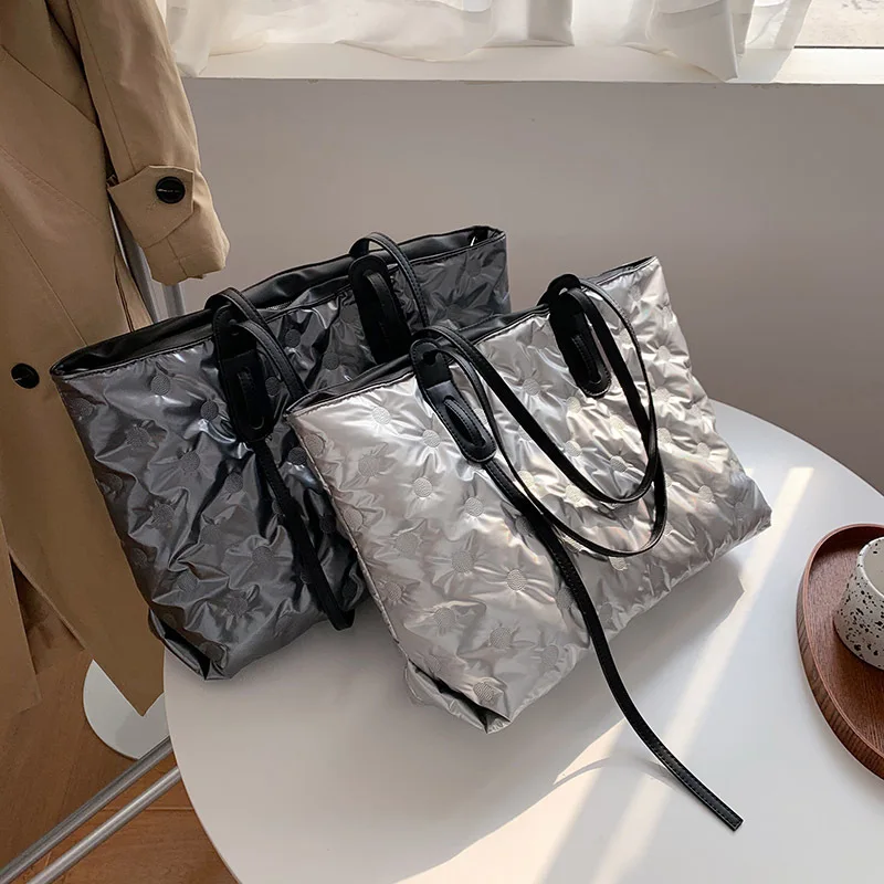 

Casual Down Cotton Women Shoulder Bags Large Capacity Tote Waterproof Nylon Female Handbags Space Pad Cotton Feather Bag 2021
