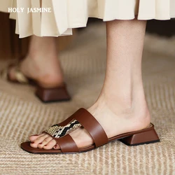 Vintage Women's Sandals 2021 New Summer Fashion Women Thick Heels Heels Slippers Top Quality Newest Working Casual Shoes Woman