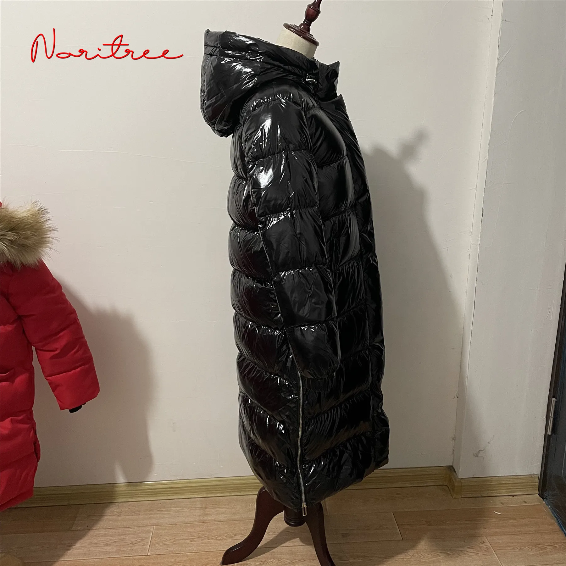 Vrouwen Lange Hooded Jassen Shiny Dikkere Warme Pluizige Ganzendons Jas Vrouwelijke Winter Brood Stijl Waterdichte Glossy Parka Wy224