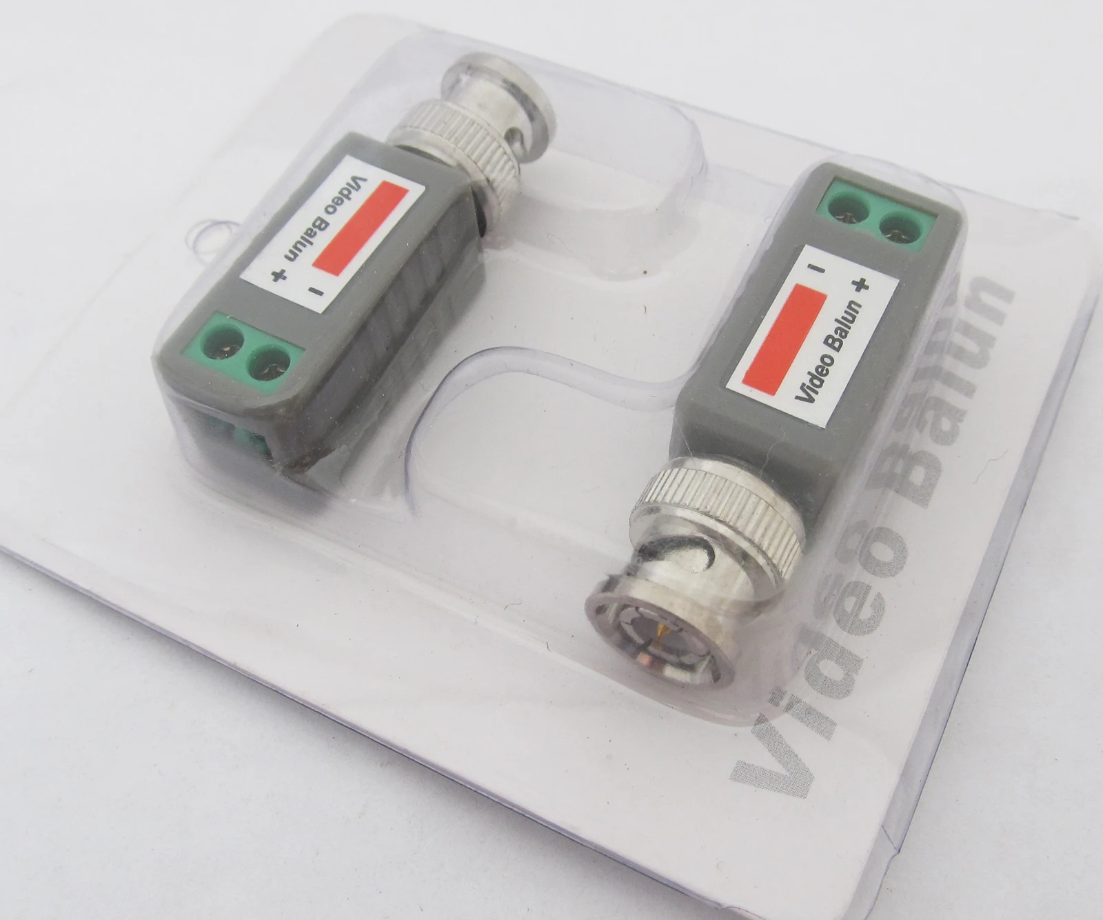 2Pcs (1คู่) วิดีโอ Balun Transceiver BNC UTP CAT5อะแดปเตอร์สำหรับกล้องวงจรปิด