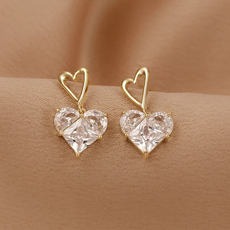 New product release in 2021 Fashion transparent crystal love pendant earrings women sweet fashion jewelry fashion Earrings