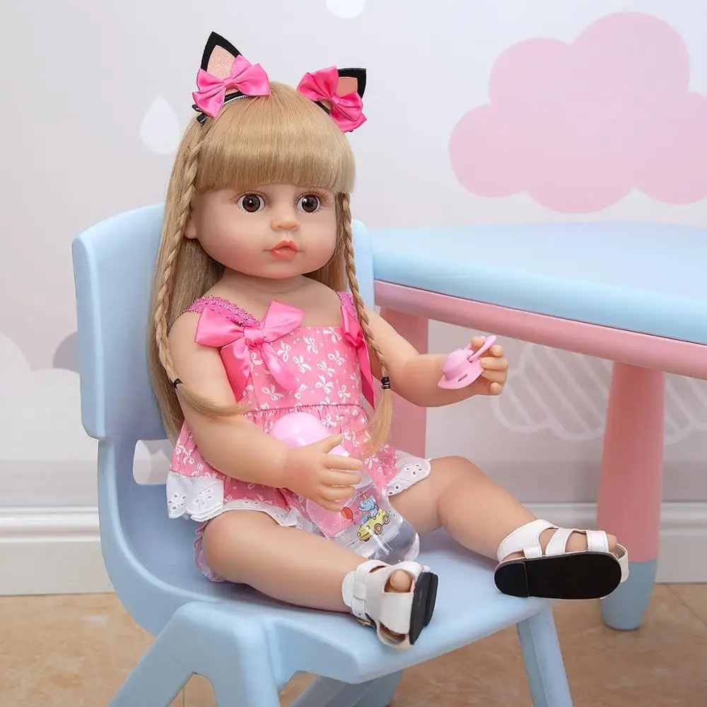 Keiumi 55Cm Mooie Reborn Boneca Siliconen Volledige Silicone Baby Meisje Vinyl Pop Realistische Kinderen Dag Geschenken Bed Tijd playmate