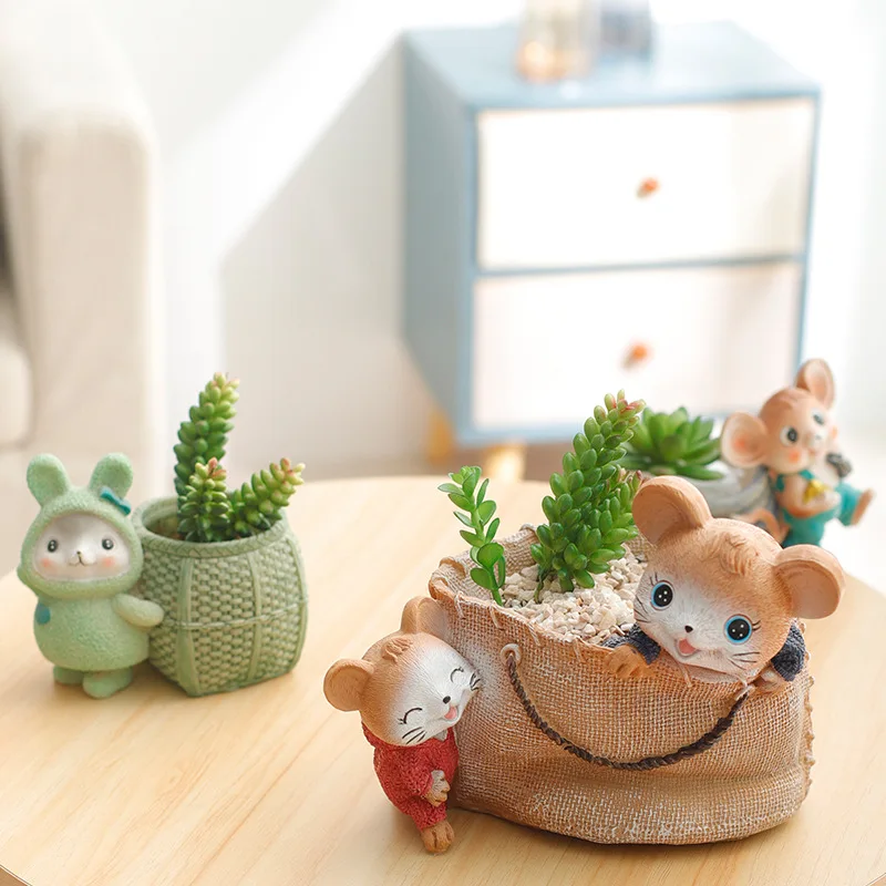 

Cute Cartoon Little Squirrel Gardening Ornaments Animal Household Succulent Flower Pot Resin Creative Personality Potted Plant