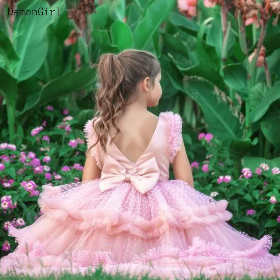 Süße Rosa Tiered Blumen Mädchen Kleider Bogen Puffy Tüll Kinder Pageant Ballkleid Kinder Geburtstag Kleid Erstkommunion