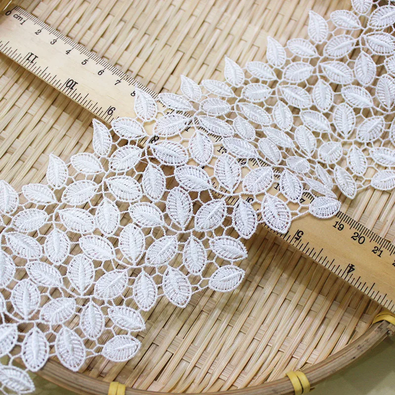 

20yards White Leaves Pattern Applique Embroidery Water Soluble Lace Fabric Diy Sewing Trim Wedding Embroidery Accessories New