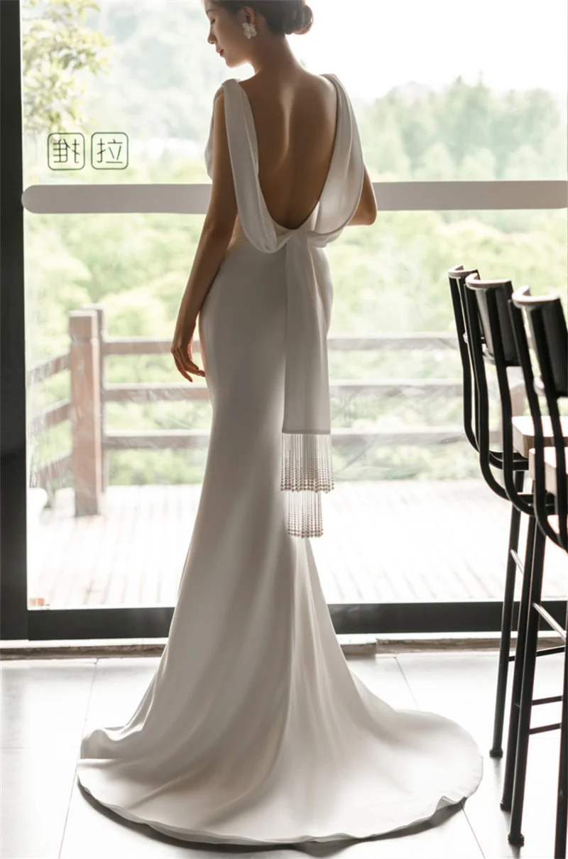 

2021 Sweep Train Sheath Soft Satin Sleeveless Scoop Sexy Backless Simple Plain Wedding Dress Bride Gown Vestidos De Novia