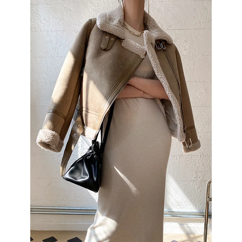 FTLZZ New Winter Motorcycle Leather Jacket Women Thick Warm Turn-down Collar Fur Jacket with Belt Female High Street Short Coat