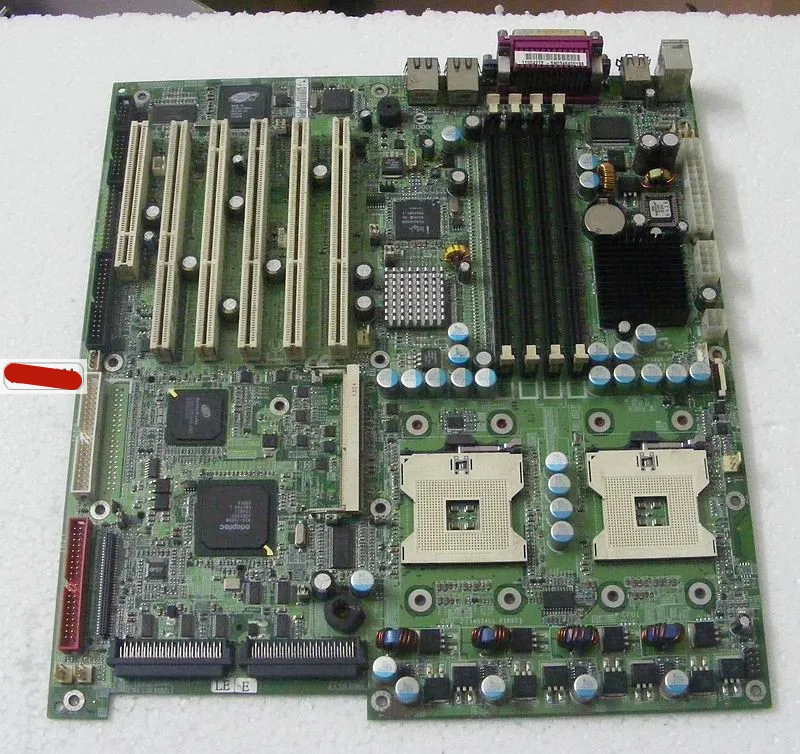 Industrial Control Panel GA-8EGXDR-HT T200 Server Motherboard Good Quality