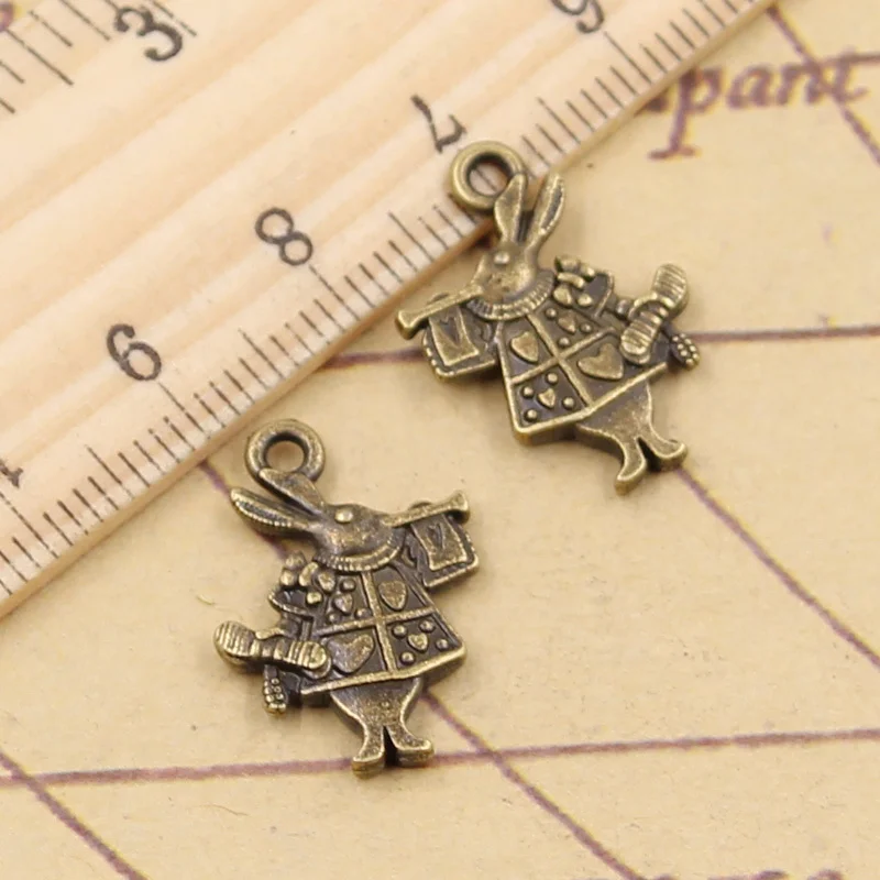 10pcs Charms Trumpet Rabbit 21x15mm Tibetan Bronze Silver Color Pendants Antique Jewelry Making DIY Handmade Craft