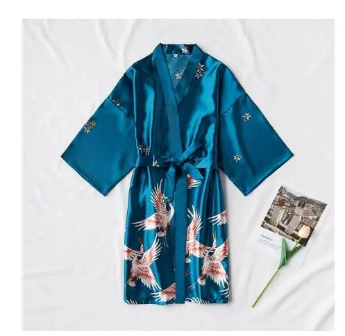 Women Silk Satin short Wedding Bride Bridesmaid Robe Kimono Robe Feminino Bath Robe Large Size Peignoir Femme Sexy Bathrobe