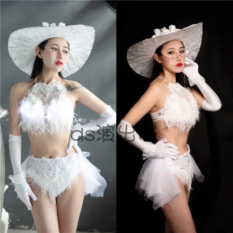 

New Female Singer Stage Jazz/Pole Dance Feather Bikini Suit Nightclub Gogo Dancer Team Retro White Festival Rave Costume DWY4952