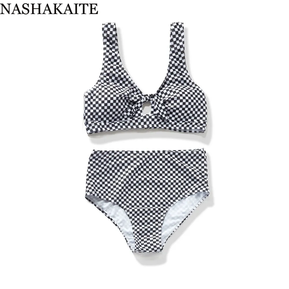 NASHAKAITE Family Swimsuits 2020 New Classic Plaid Bow-knot Swimwear For Mom and Daughter Dad and Son Beach Shorts Family Look