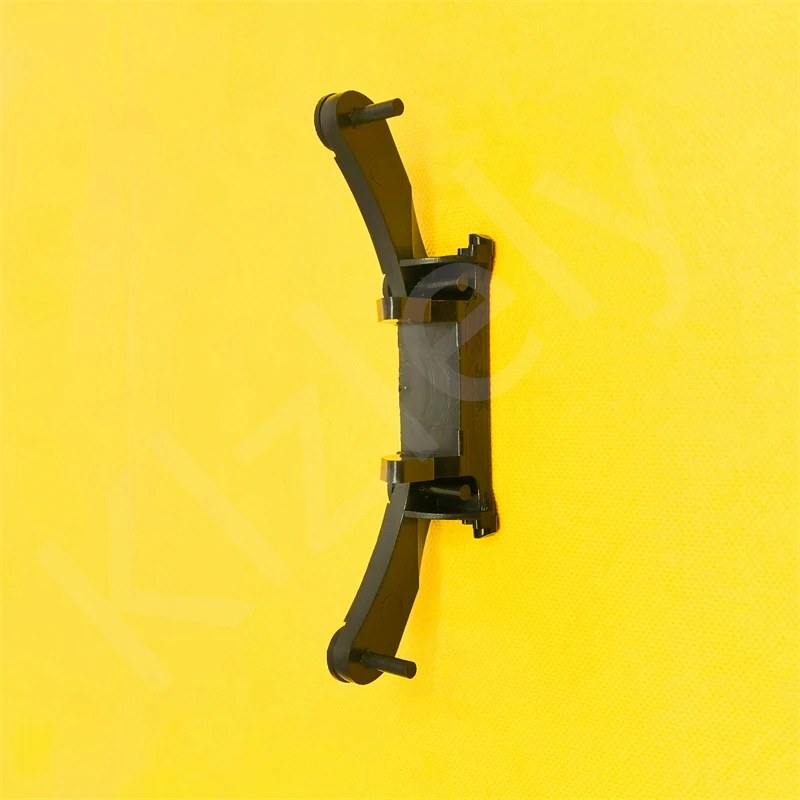 1 PCS 1380664 Fuel Door Hinge For VOLVO 740 2.0 2.3 760 2.3 2.4 2.8 940 II 2.0 2.3 2.4 VC90 2.9 960 2.0 2.4 2.9 960 II 2.5 2.9