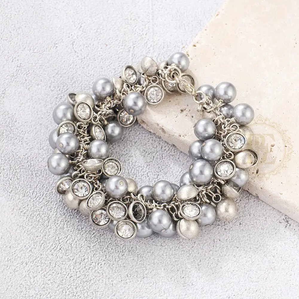 One Fashion Jewelry Bracelet Hand Connected Shell Pearl - 55mm (BE49)